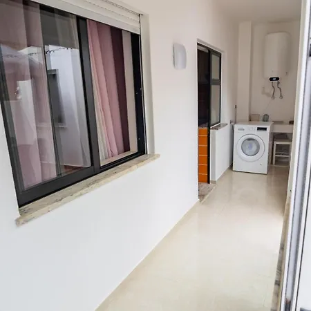 Tropical House * Carvoeiro (Lagoa)