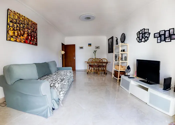 Tropical House 카르보에이루