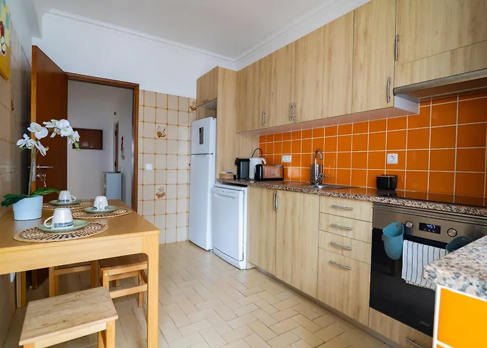 아파트 Tropical House